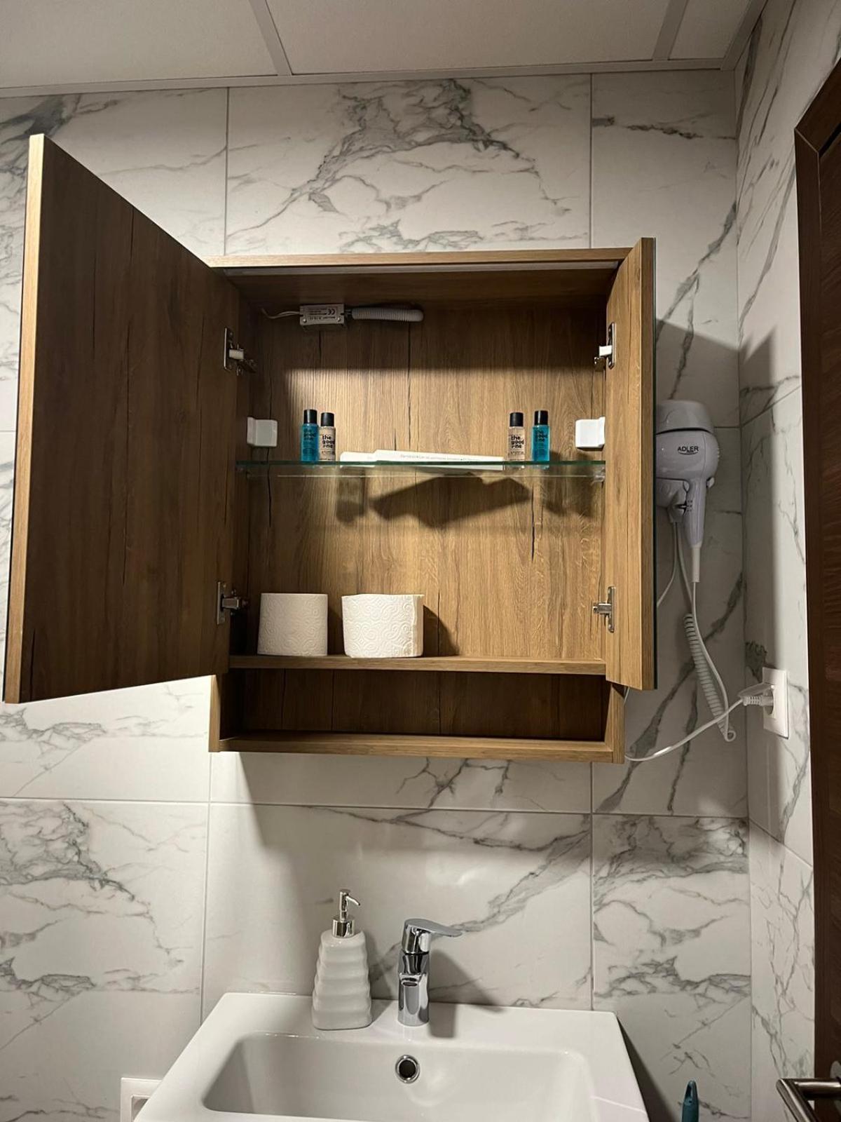 Openview Apartment