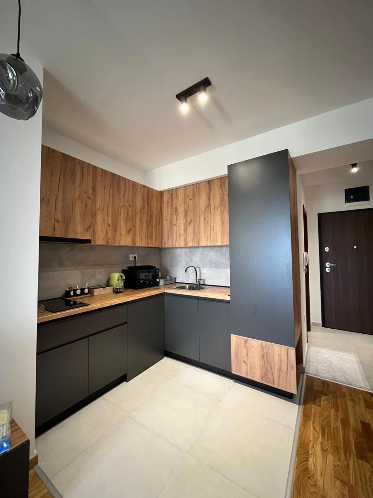 Openview Apartment