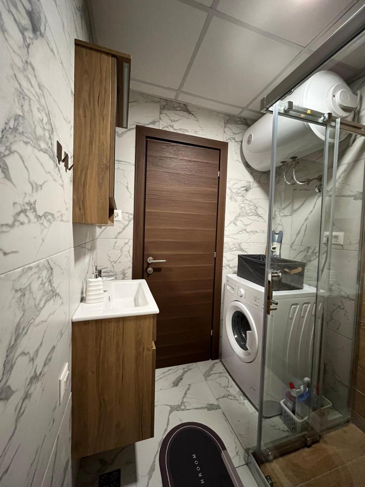 Openview Apartment